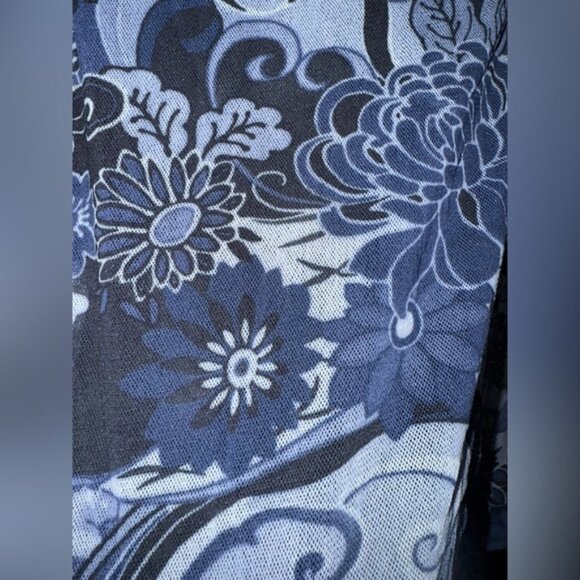Sweet Pea Blue and Black Floral Long Sleeve Mesh Top. EUC. BEAUTIFUL. - Picture 5 of 5